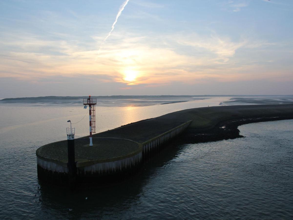 Peaceful Villa In De Koog Near Sea Westermient Exterior foto